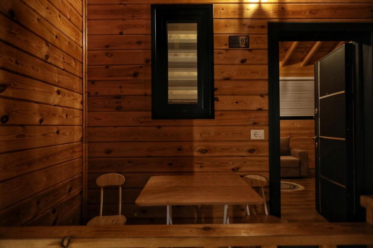 Bujtina Siar Hotel Pogradec Bagian luar foto